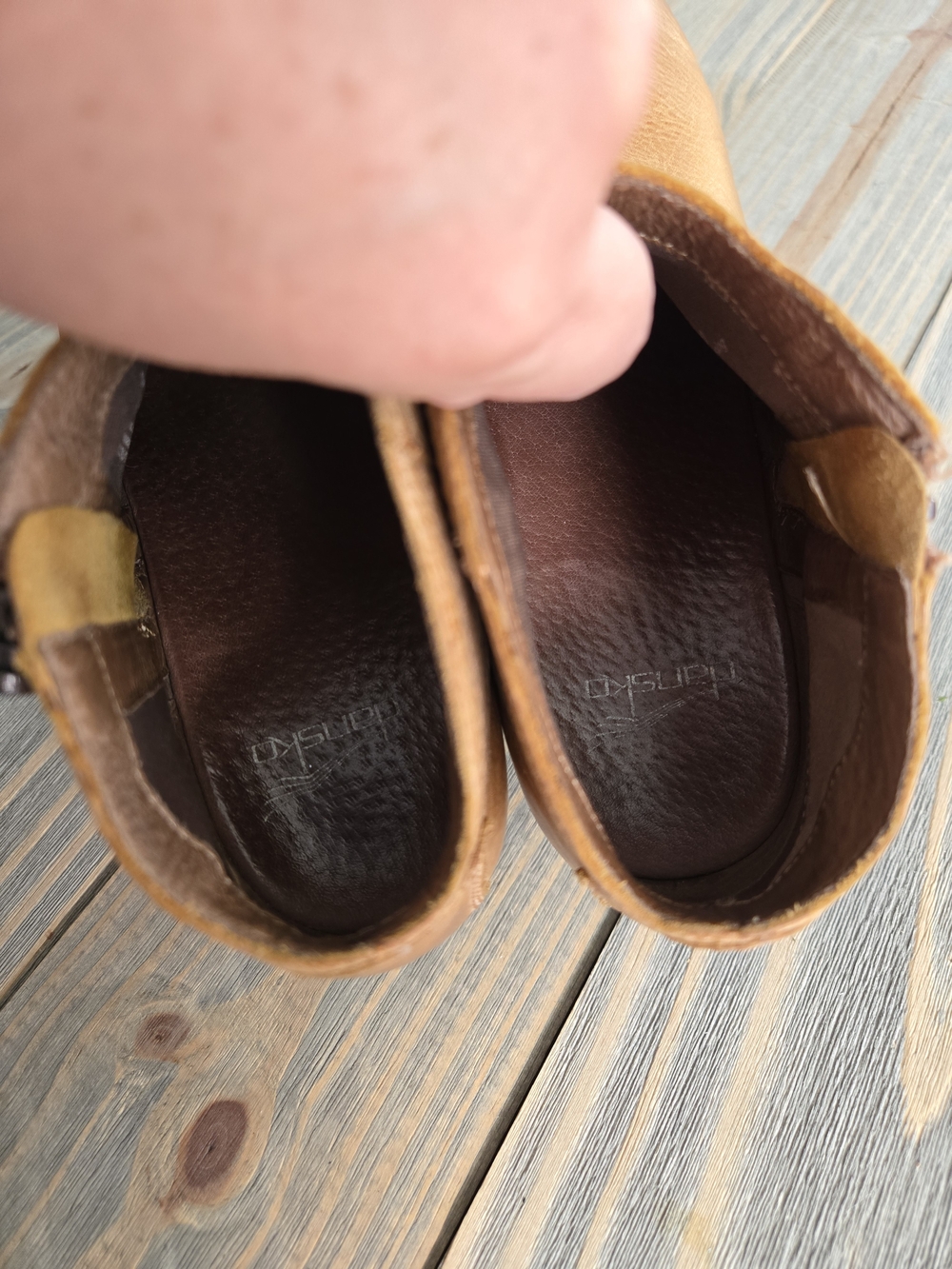 Dansko Veronica ankle booties, honey distressed leather Women’s Size 40 - Picture 8 of 11